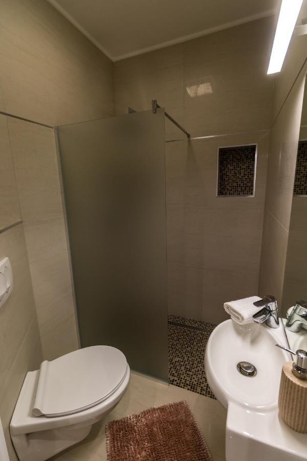 Thermal Lux Weninger Apartman Kiskunhalas Esterno foto