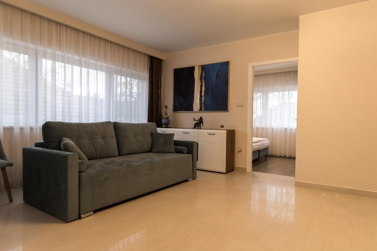 Thermal Lux Weninger Apartman Kiskunhalas Esterno foto